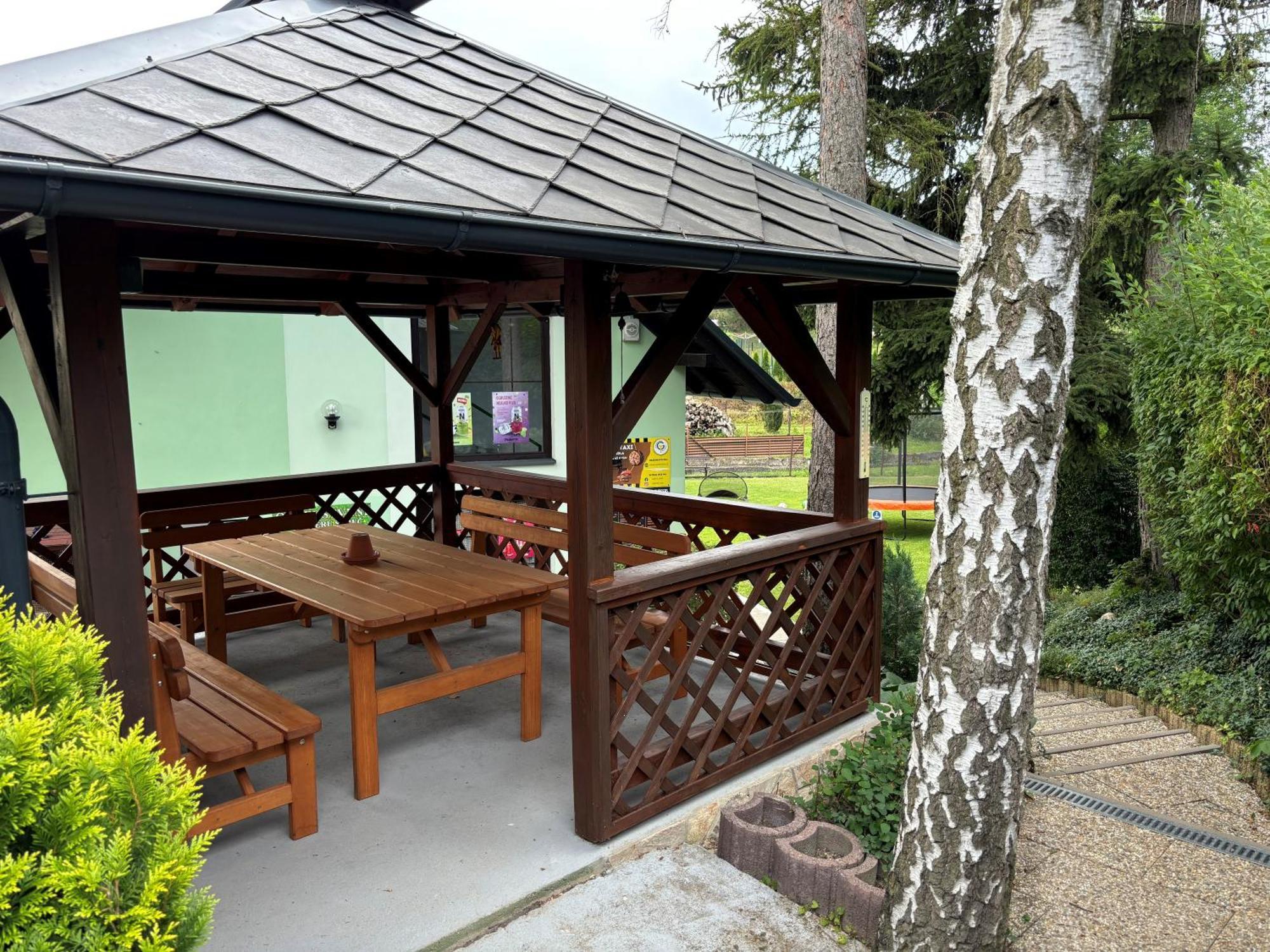 Penzion A Autokemp Wolf Ceska Skalice Exterior photo